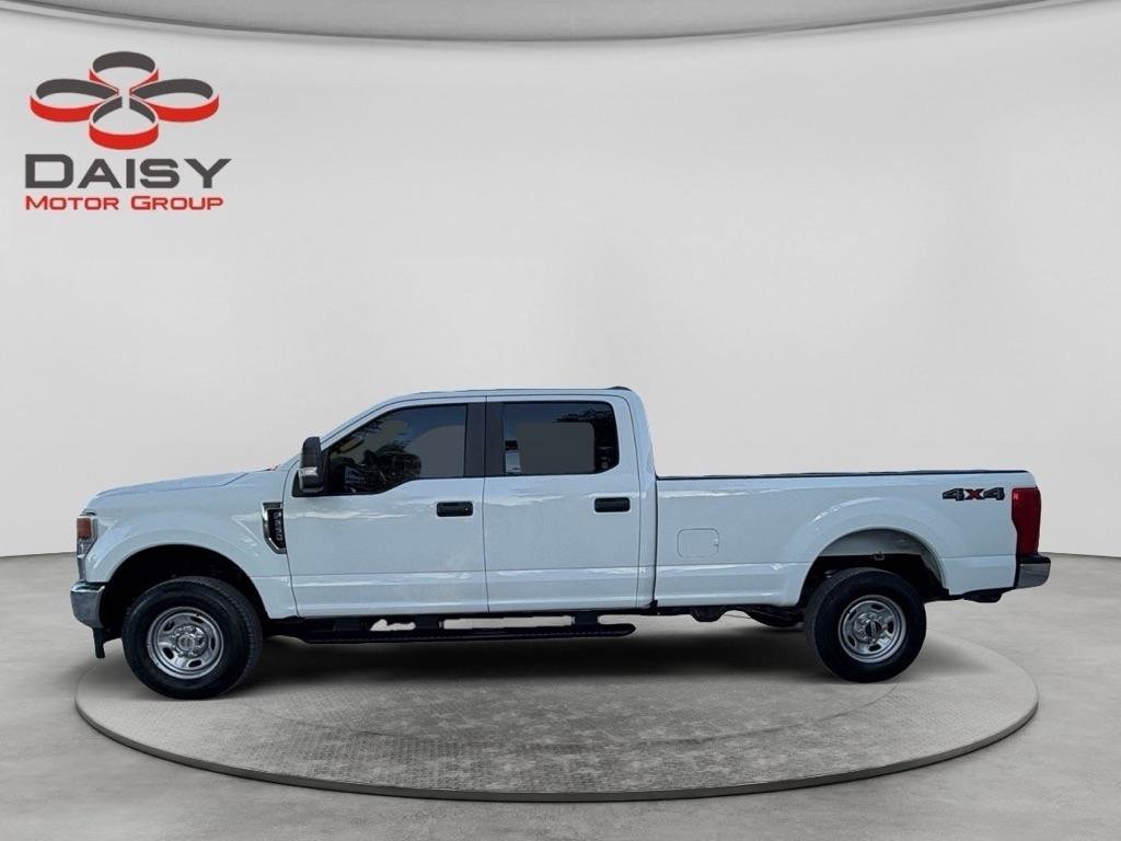 Used 2022 Ford F250 XL w/ Power Equipment Group AWD/4WD image 8