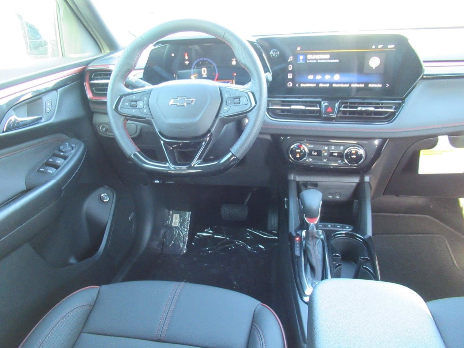 New 2026 Chevrolet TrailBlazer RS w/ Convenience Package FWD image 13