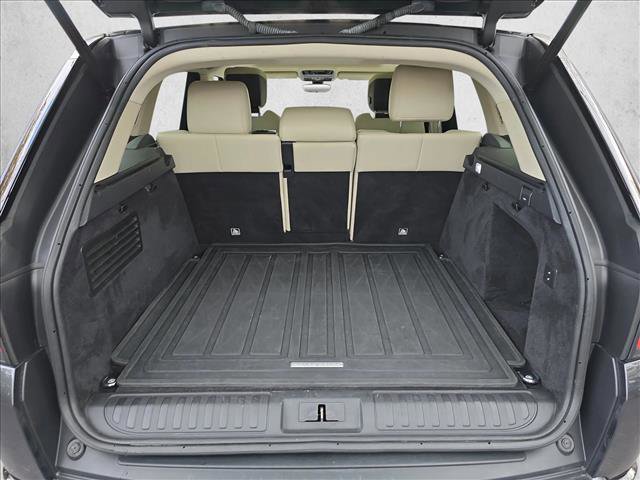 Used 2018 Land Rover Range Rover Sport HSE image 12