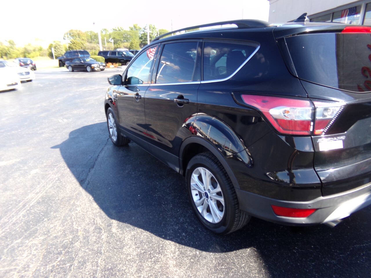 Used 2018 Ford Escape SEL image 37