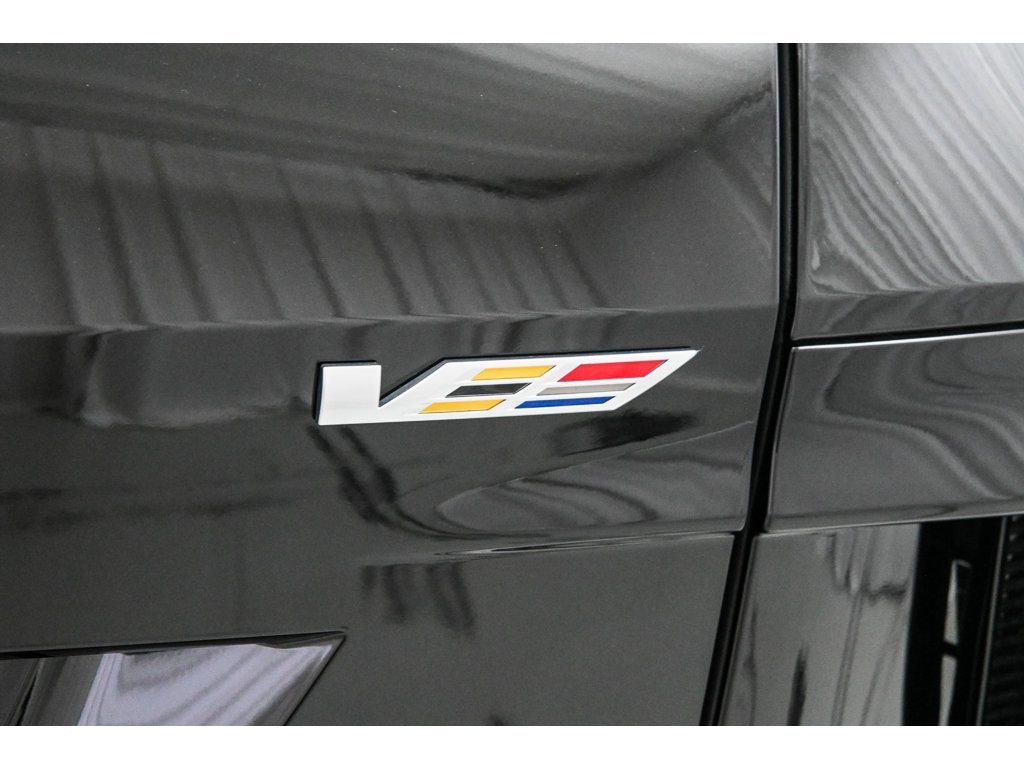 New 2026 Cadillac Lyriq V AWD/4WD image 44
