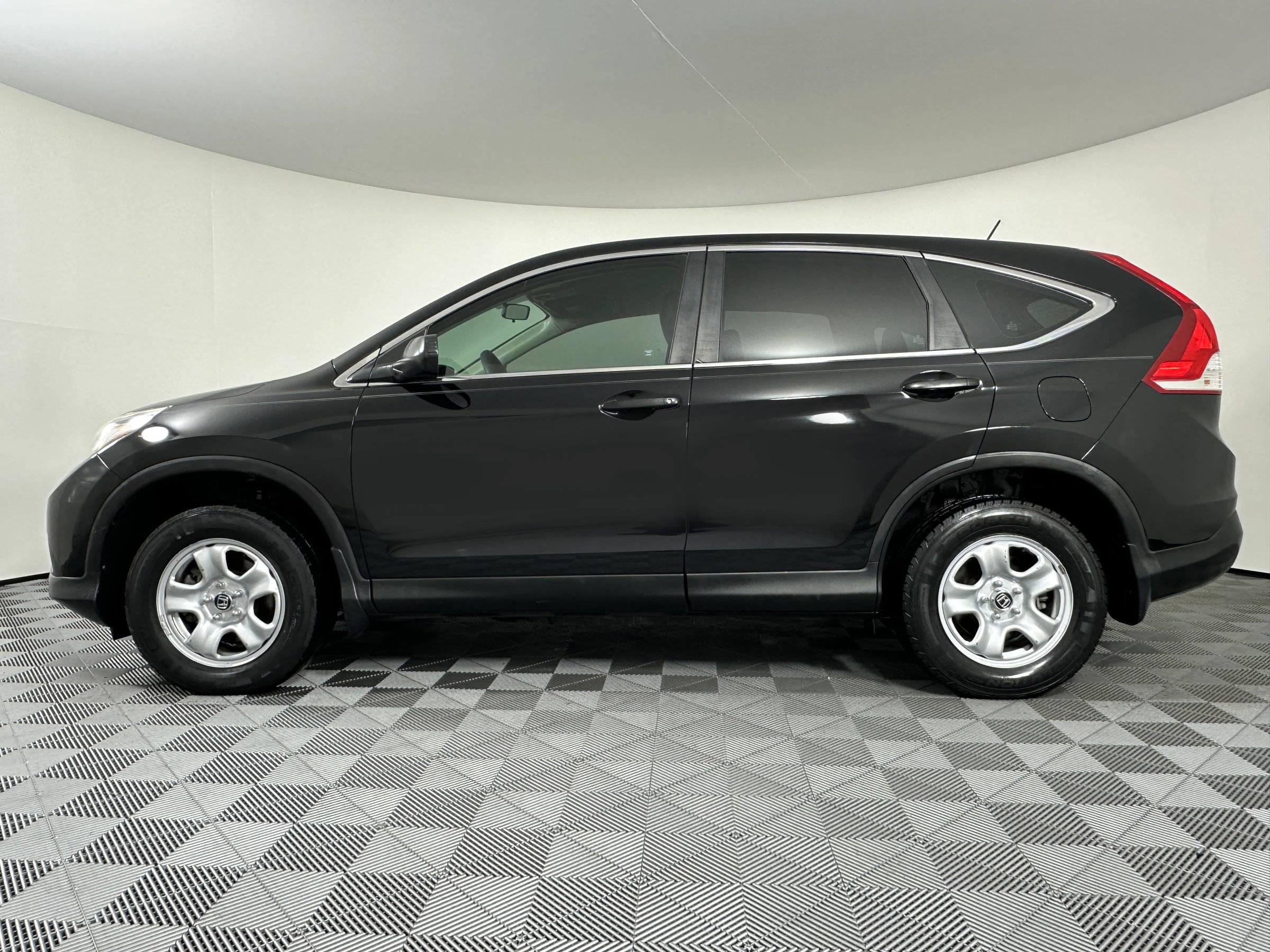 Used 2014 Honda CR-V LX image 13