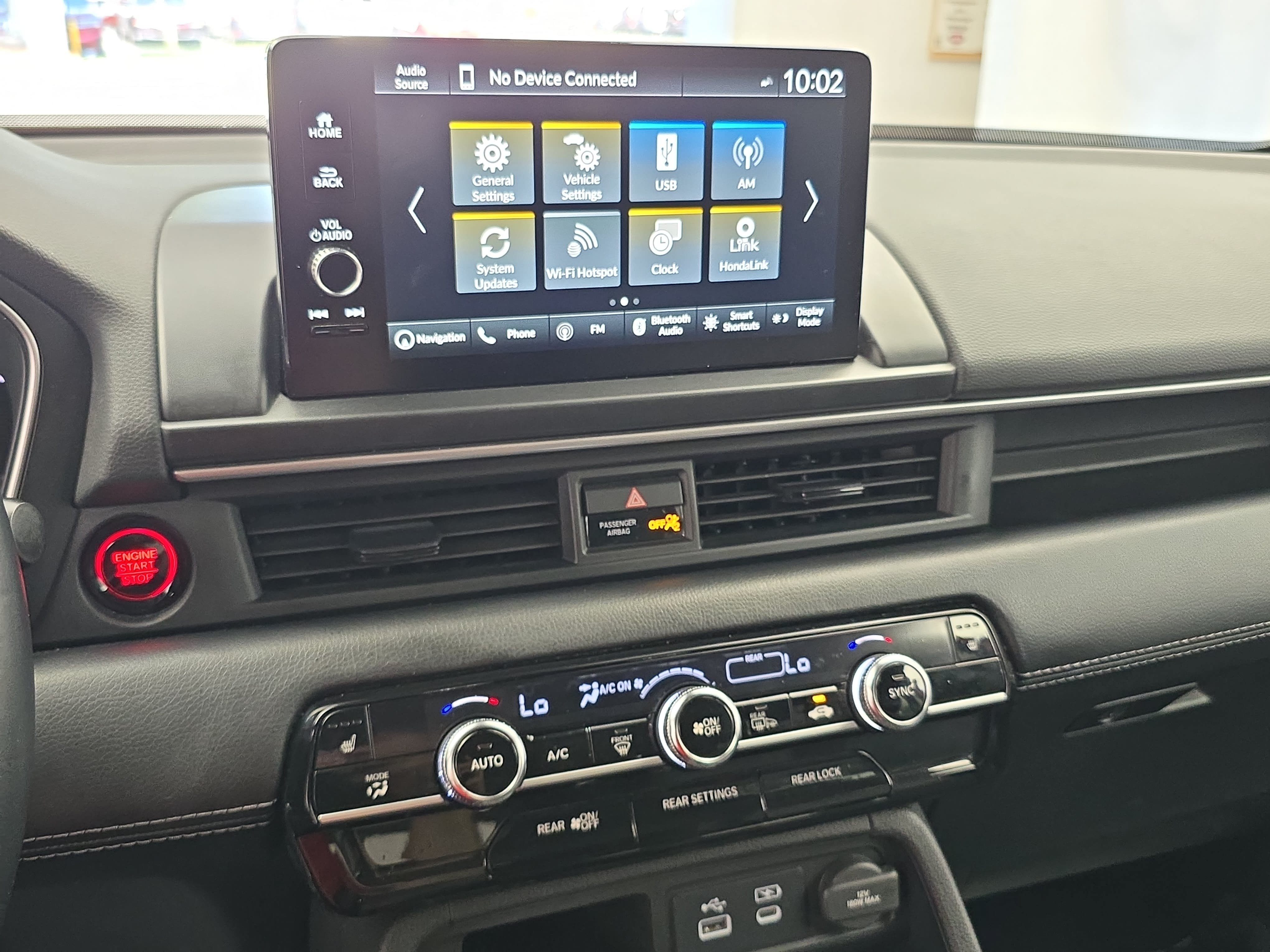 Certified 2024 Honda Pilot Touring image 21
