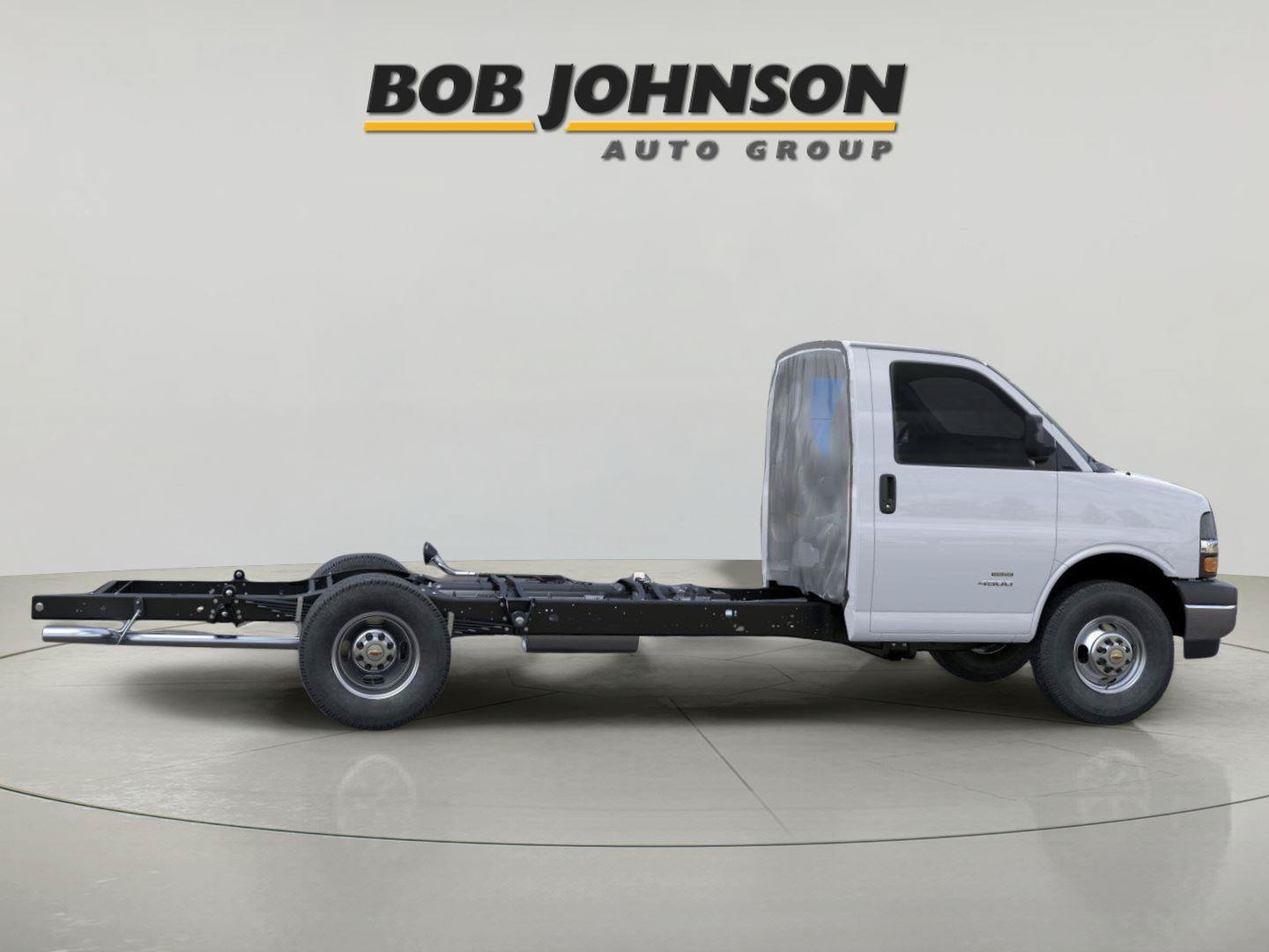 New 2025 Chevrolet Express 3500 w/ Power Convenience Package RWD image 16