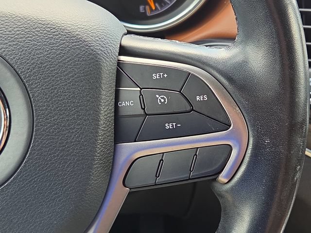 Used 2020 Jeep Grand Cherokee Overland RWD image 26
