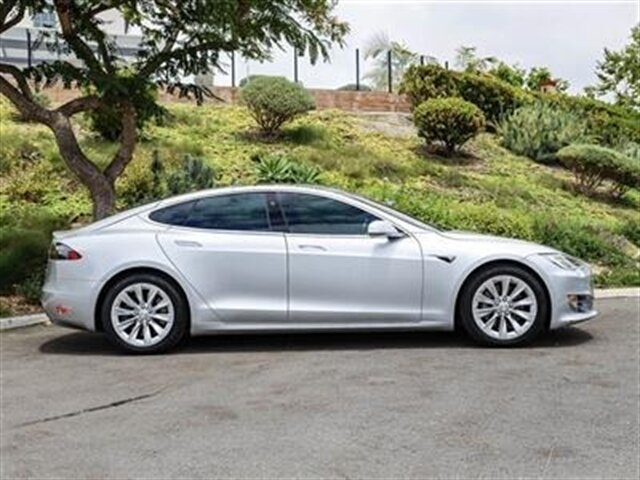 Used 2017 Tesla Model S 75 RWD image 6