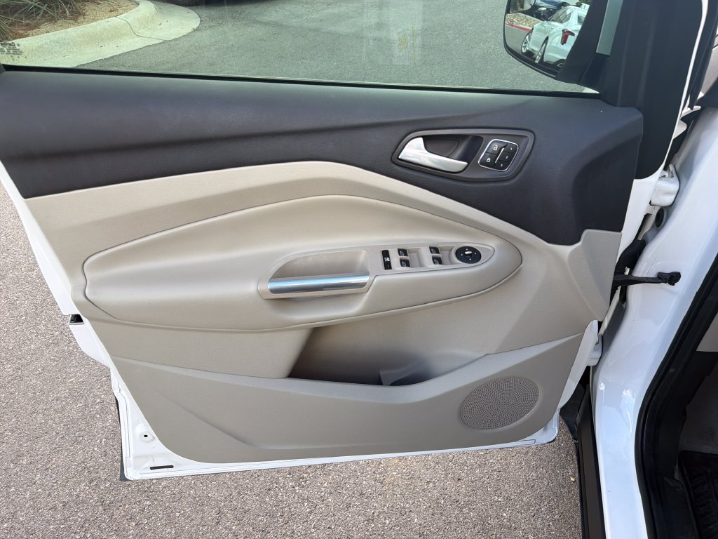 Used 2014 Ford Escape Titanium FWD image 14