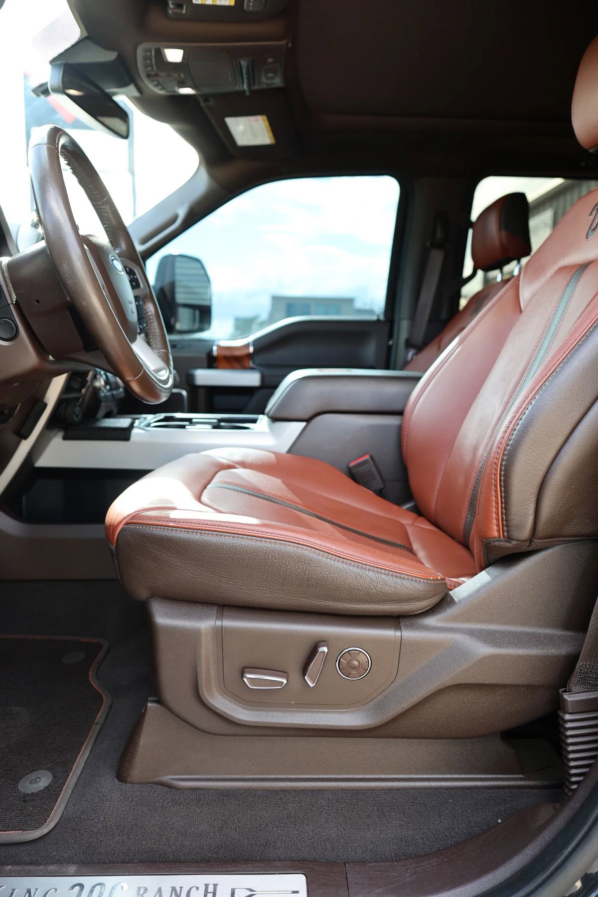 Used 2020 Ford F250 King Ranch w/ King Ranch Ultimate Package image 35