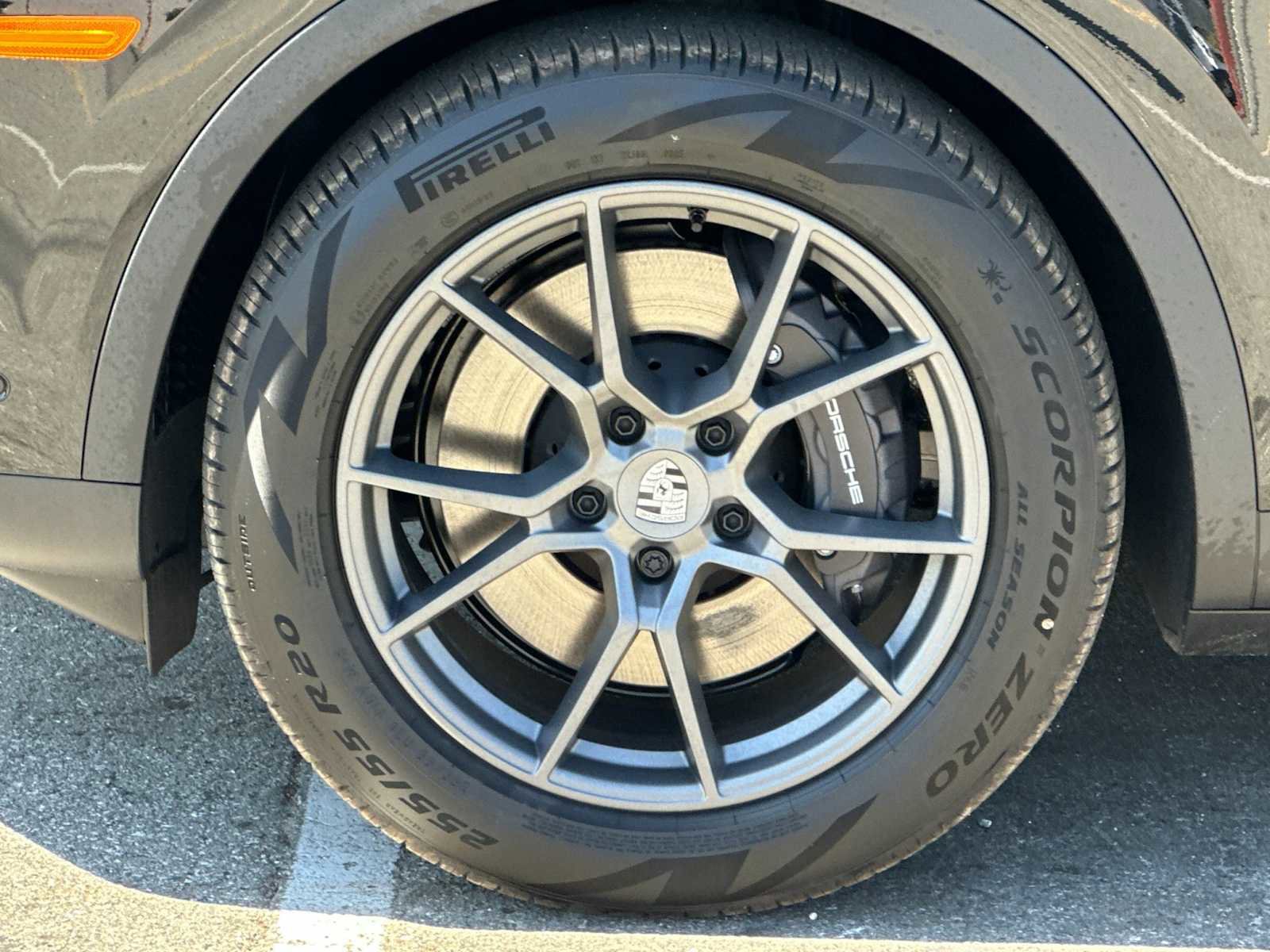 New 2025 Porsche Cayenne image 24