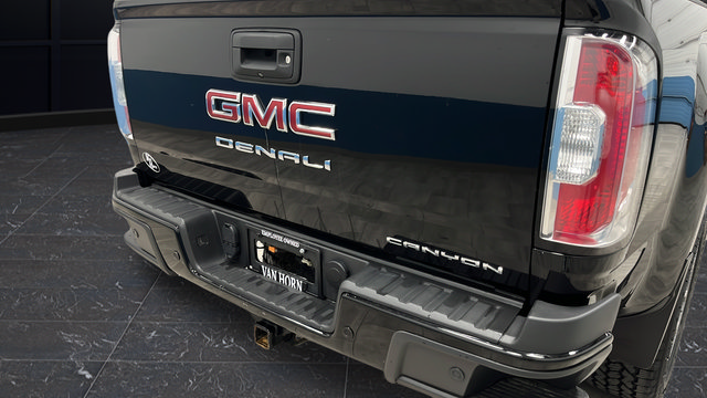Used 2021 GMC Canyon Denali AWD/4WD image 36