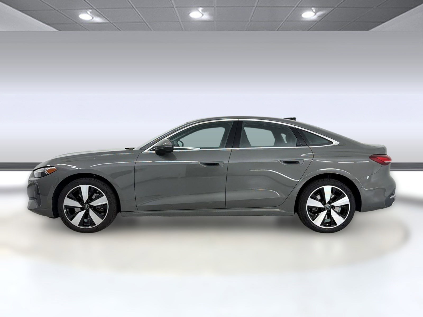 Used 2025 Audi A5 2.0T Premium Plus w/ Premium Plus image 2