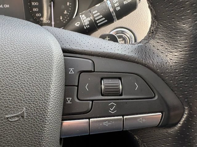 Used 2021 Cadillac XT4 Sport w/ Sun And Sound Package AWD/4WD image 26