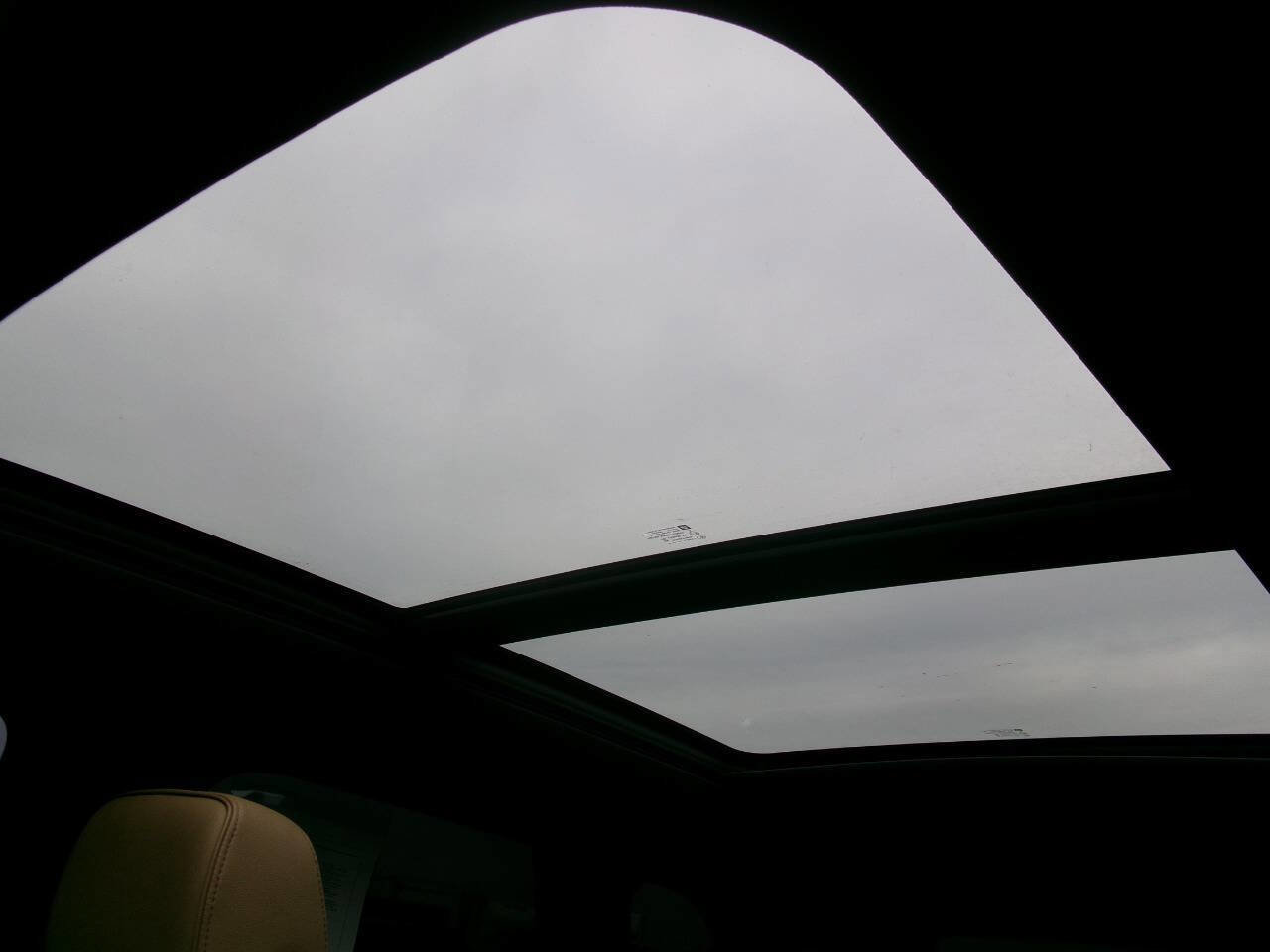 Used 2019 Chevrolet Blazer Premier w/ Sun and Wheels Package image 22