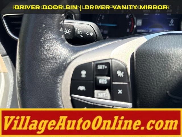 Used 2022 Ford Explorer XLT w/ Equipment Group 202A AWD/4WD image 17