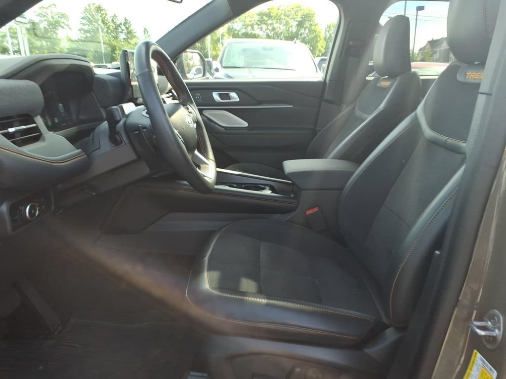 Used 2026 Ford Explorer Tremor w/ Tremor Ultimate Package AWD/4WD image 13