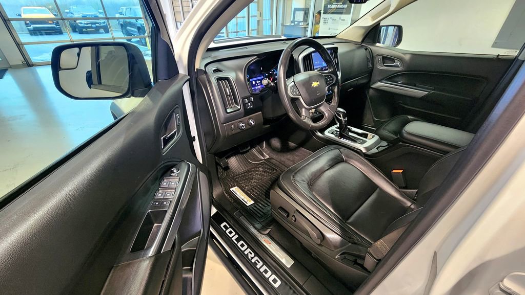 Used 2022 Chevrolet Colorado ZR2 image 16