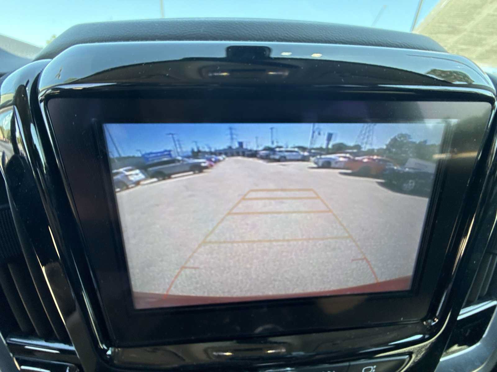 Certified 2018 Chevrolet Traverse LT FWD image 14