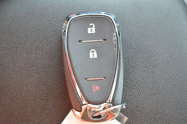 Used 2019 Chevrolet Equinox LS AWD/4WD image 28