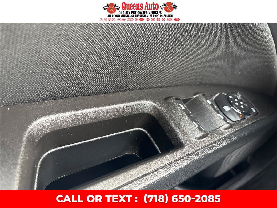 Used 2018 Ford Fusion SE FWD image 38