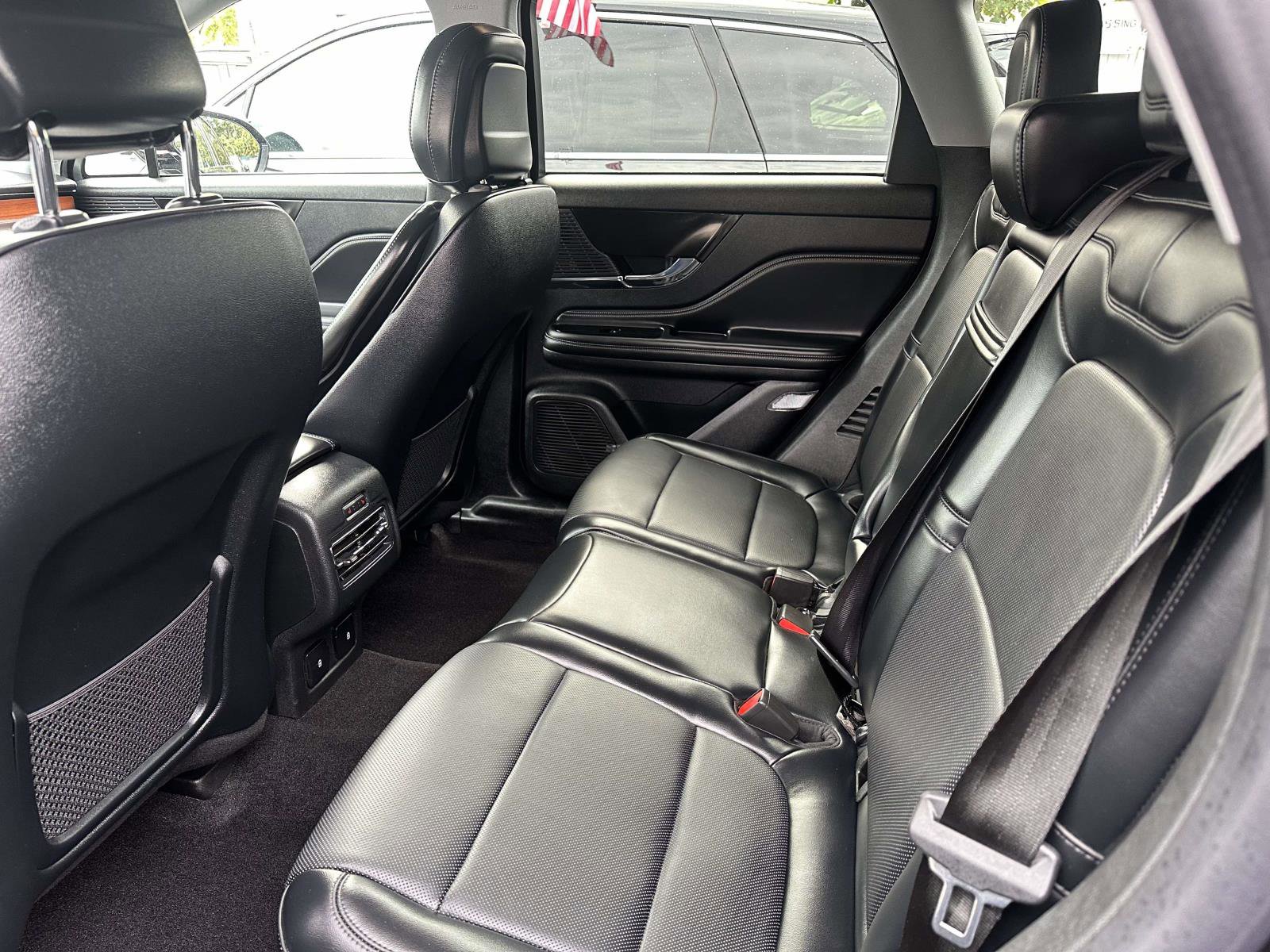 Used 2022 Lincoln Corsair Reserve w/ Equipment Group 201A image 11