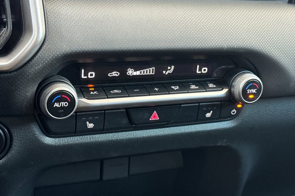 Certified 2024 MAZDA CX-50 AWD 2.5 S w/ Accent Package image 22