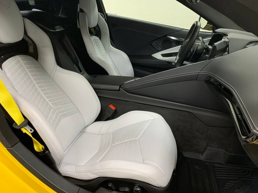 Used 2025 Chevrolet Corvette E-Ray AWD/4WD image 16