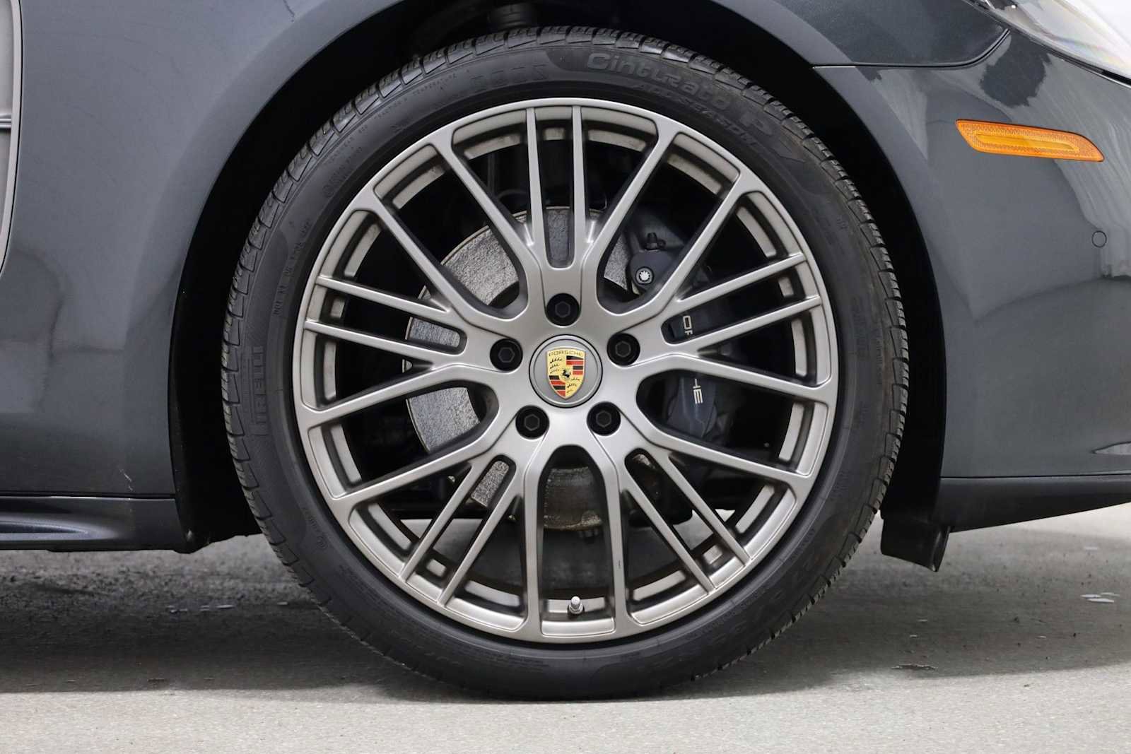 Certified 2023 Porsche Panamera 4 image 12