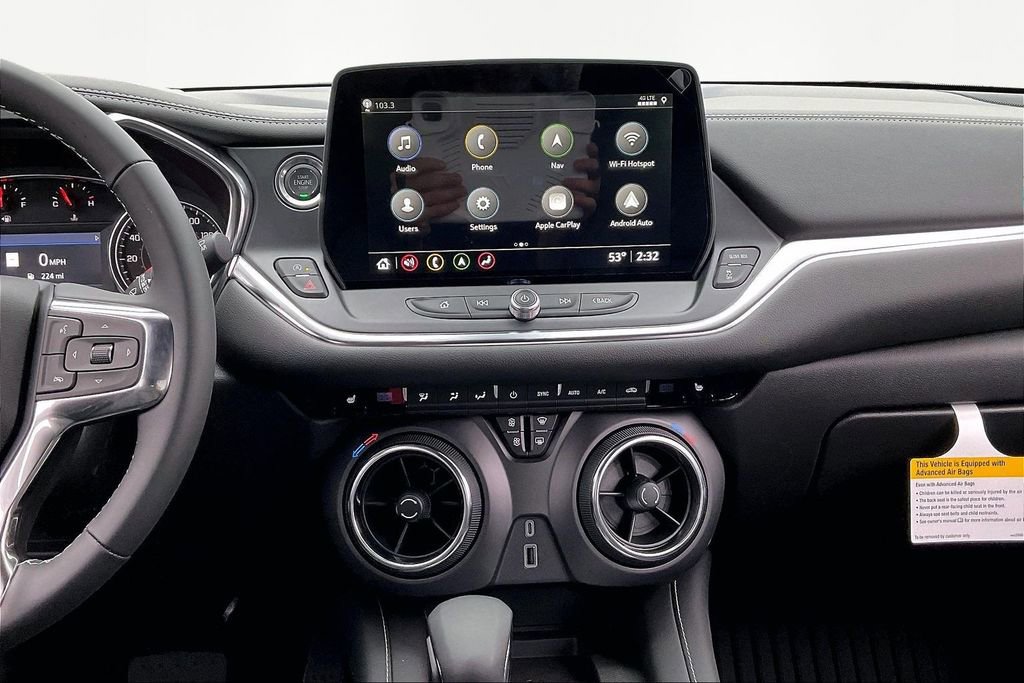 New 2026 Chevrolet Blazer LT w/ Sound & Technology Package FWD image 7
