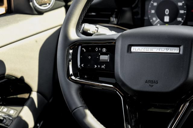 New 2026 Land Rover Range Rover Evoque S AWD/4WD image 24