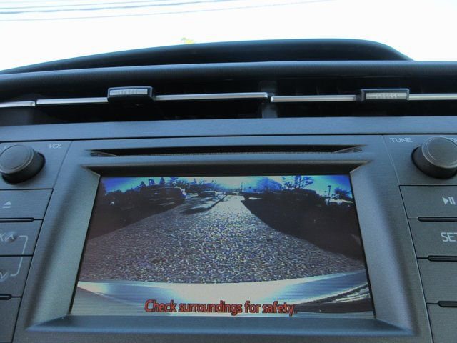 Used 2015 Toyota Prius Two image 17