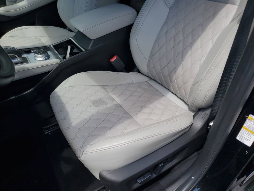 Used 2022 Mitsubishi Outlander SEL image 21