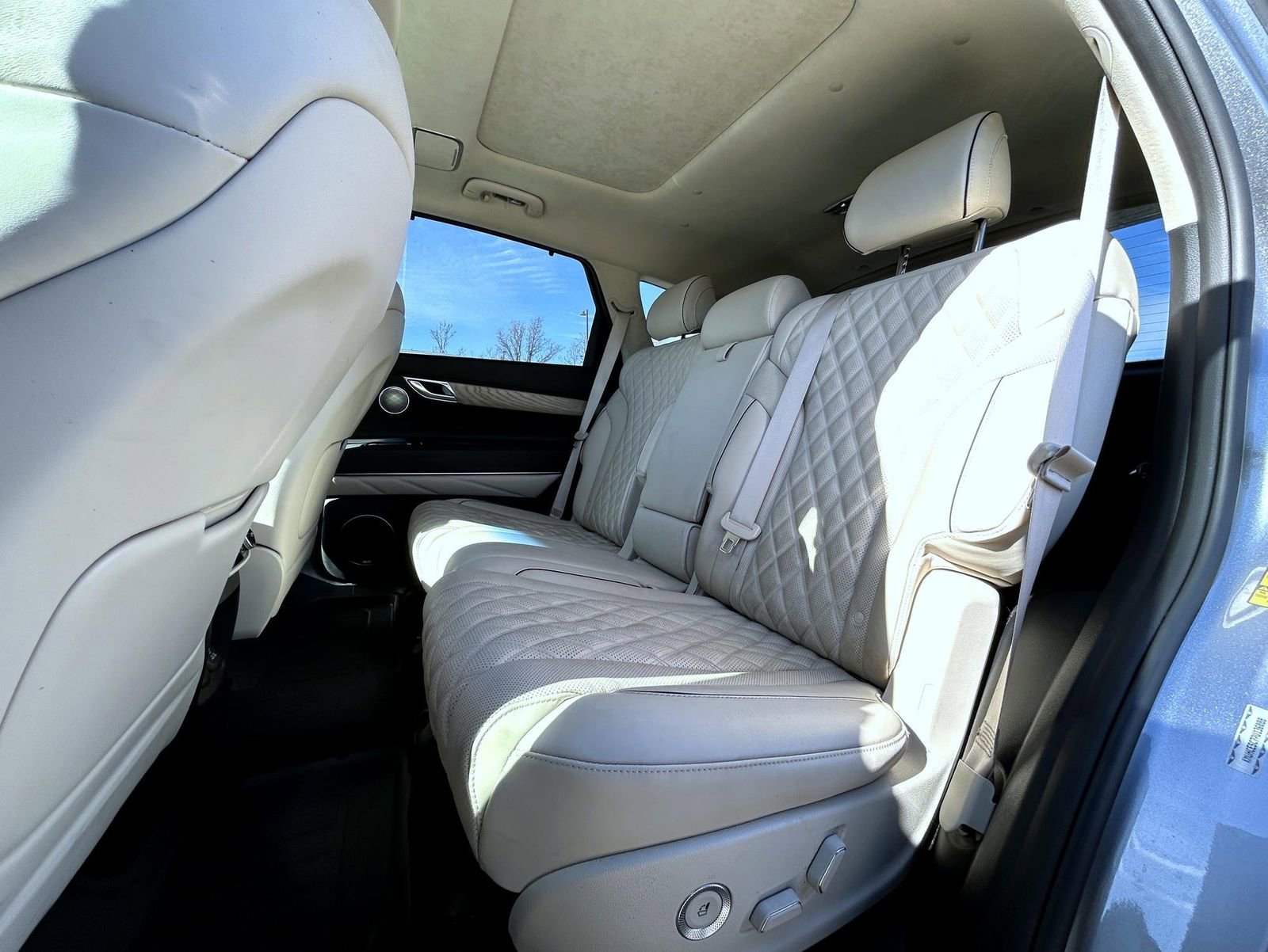 Used 2023 Genesis GV80 3.5T image 19