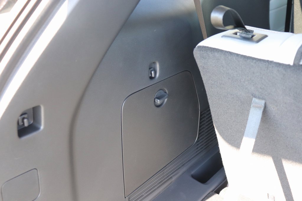 New 2026 Ford Explorer Active image 15