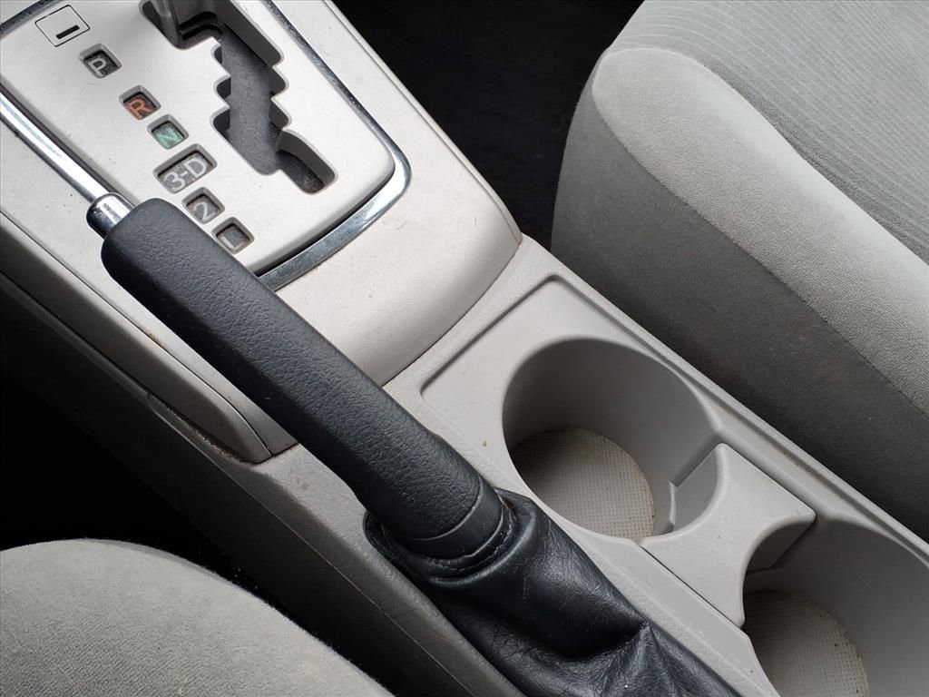 Used 2012 Toyota Corolla image 25