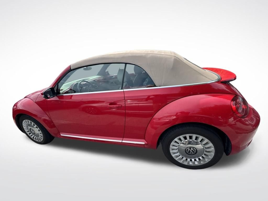 Used 2015 Volkswagen Beetle 1.8T FWD image 8