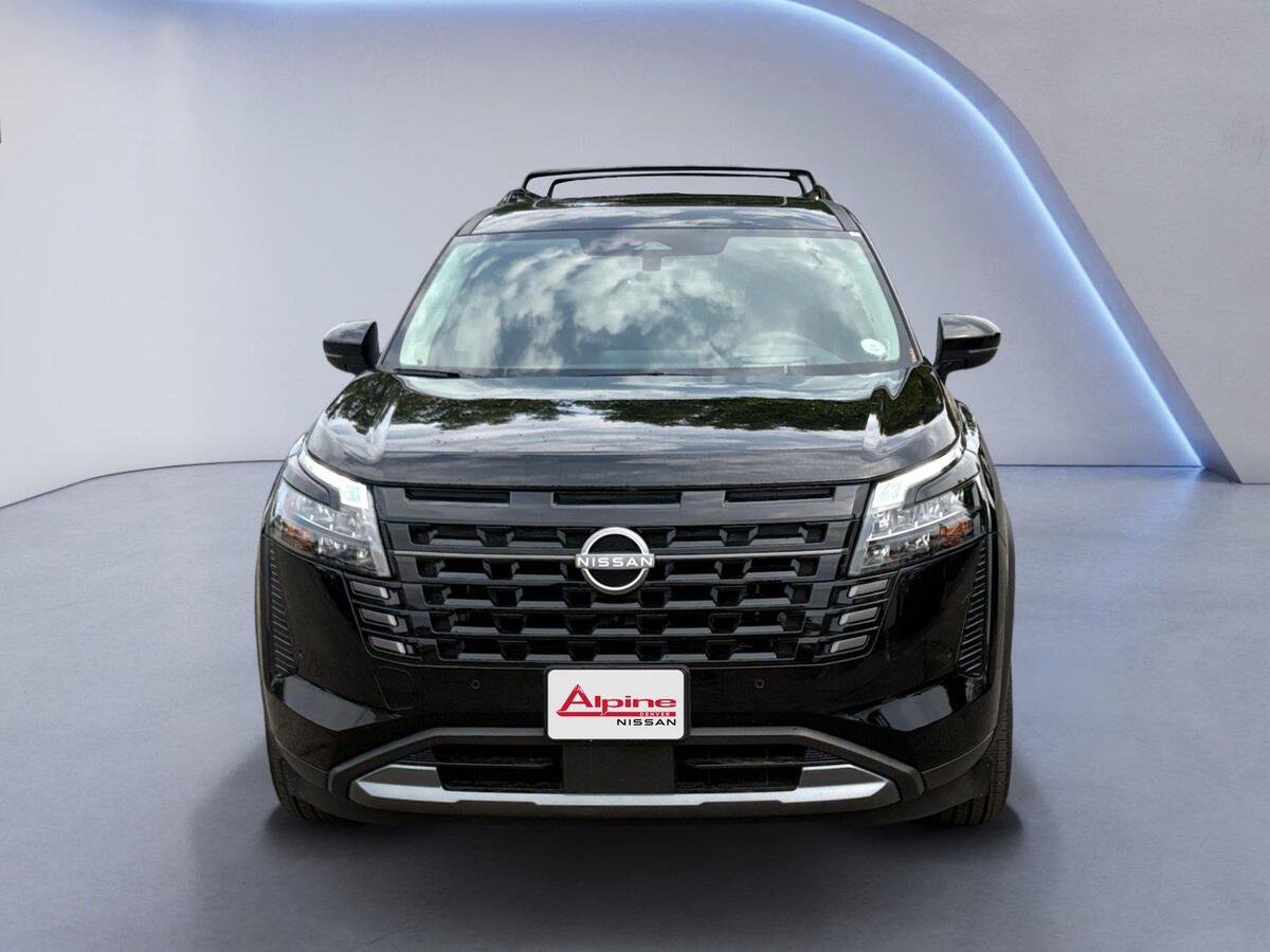 New 2026 Nissan Pathfinder Platinum AWD/4WD image 8