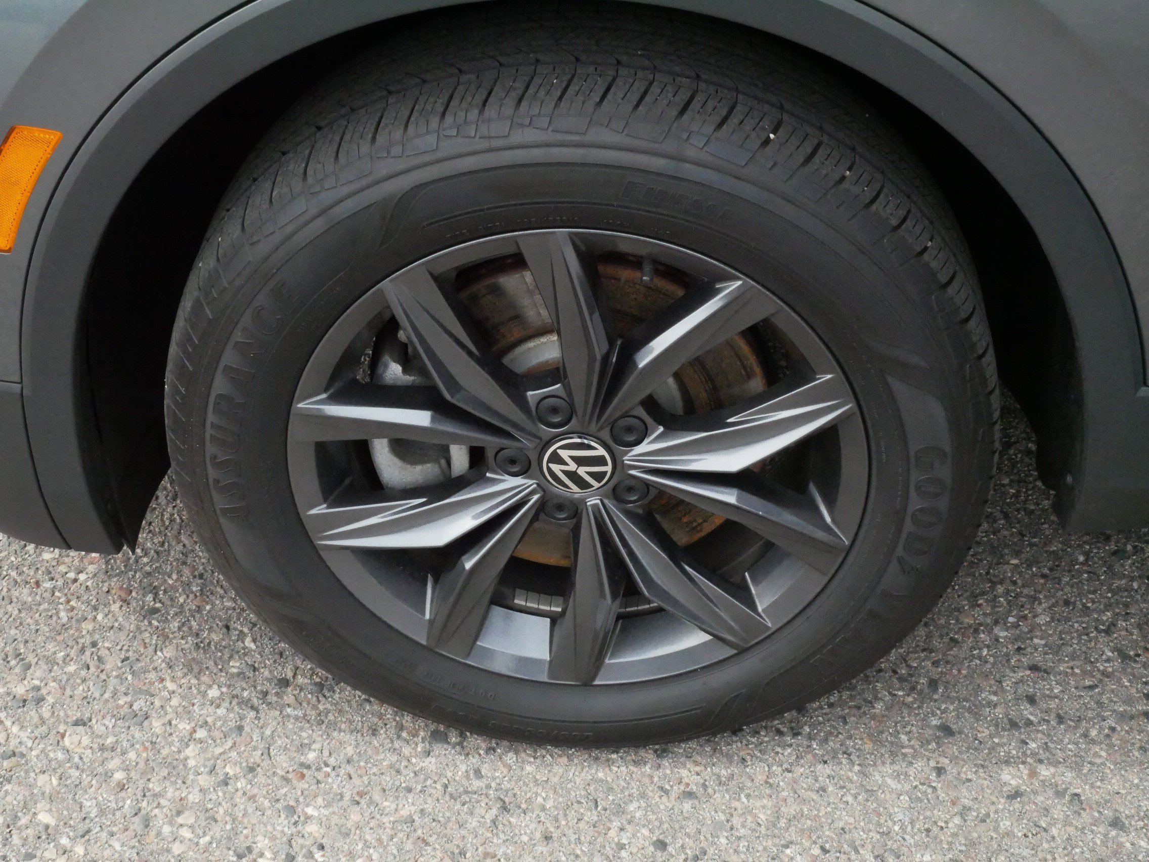 Certified 2023 Volkswagen Tiguan SE image 15