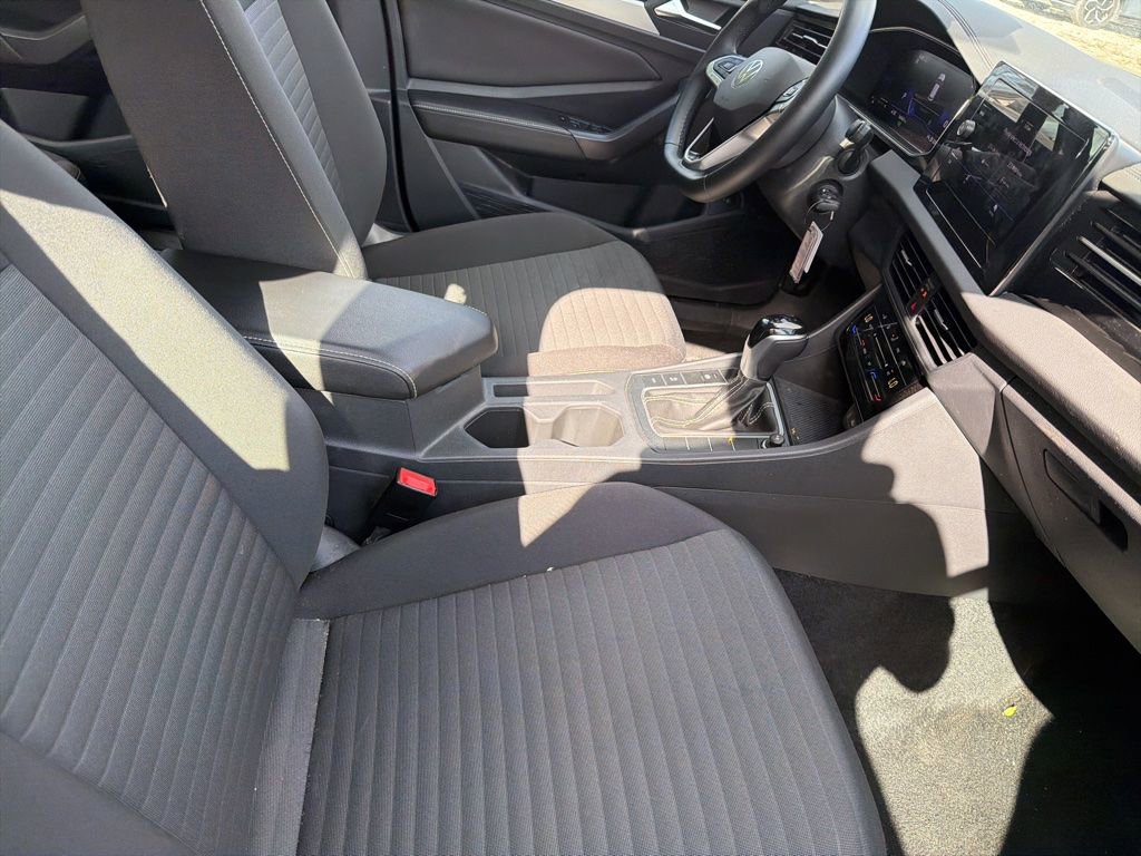 Used 2025 Volkswagen Jetta S image 14