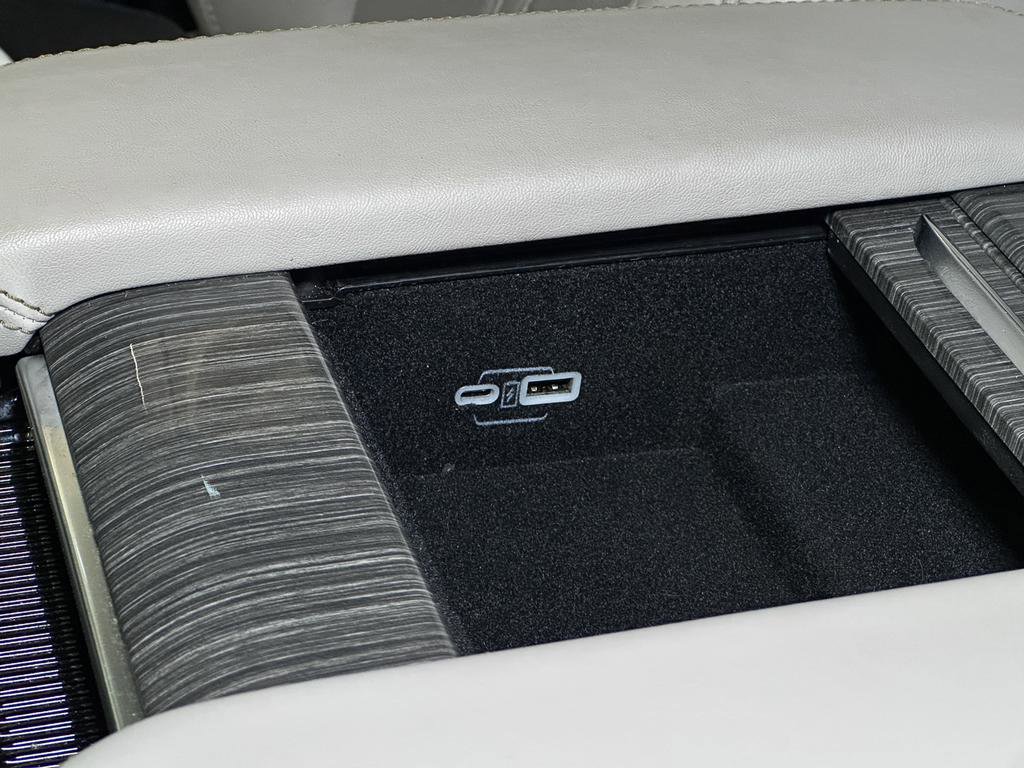 Used 2022 Jeep Wagoneer Series II image 46