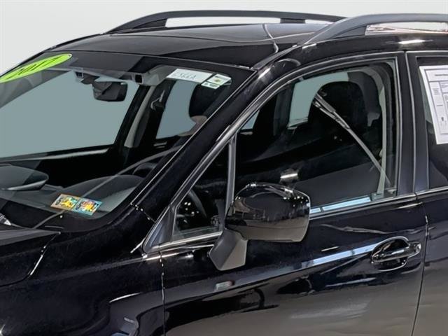 Used 2017 Subaru Forester 2.5i Premium AWD/4WD image 8