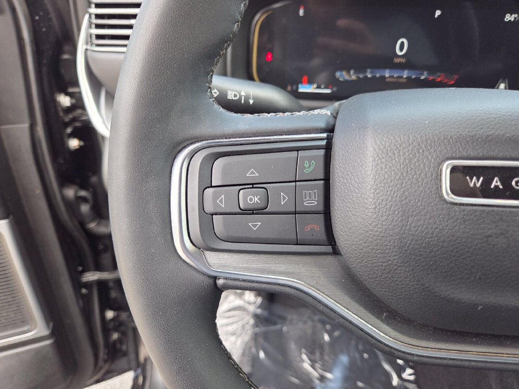 Used 2023 Jeep Wagoneer Series II AWD/4WD image 36