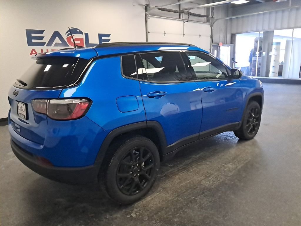 New 2026 Jeep Compass Latitude image 25