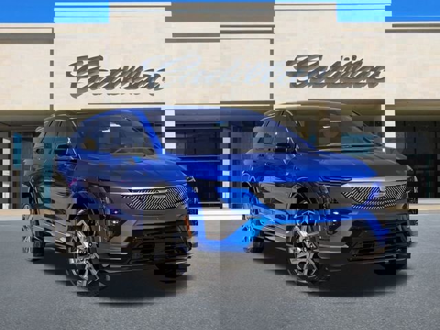 New 2026 Cadillac Optiq Luxury 2 image 2