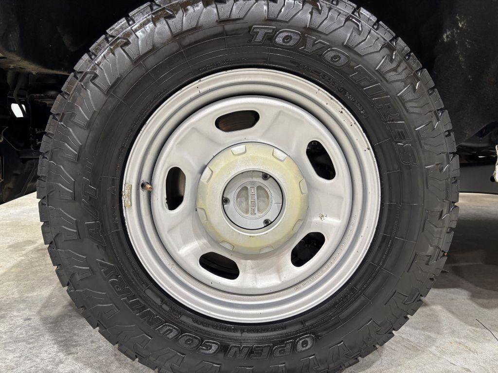 Used 2015 Ford F250 XL w/ Power Equipment Group image 26