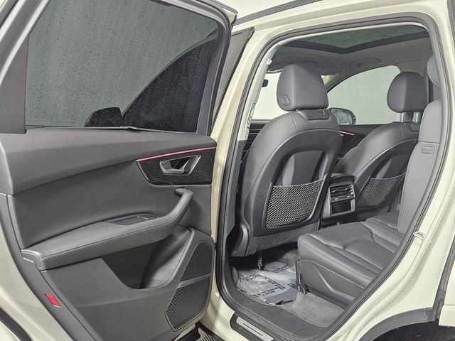 Used 2022 Audi Q7 3.0T Premium Plus w/ Premium Plus Package image 18