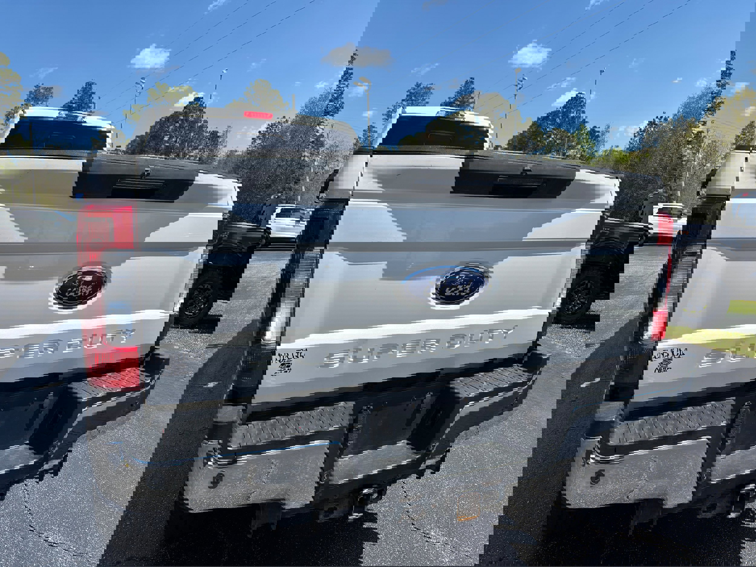 Used 2017 Ford F250 Lariat w/ Lariat Ultimate Package image 4