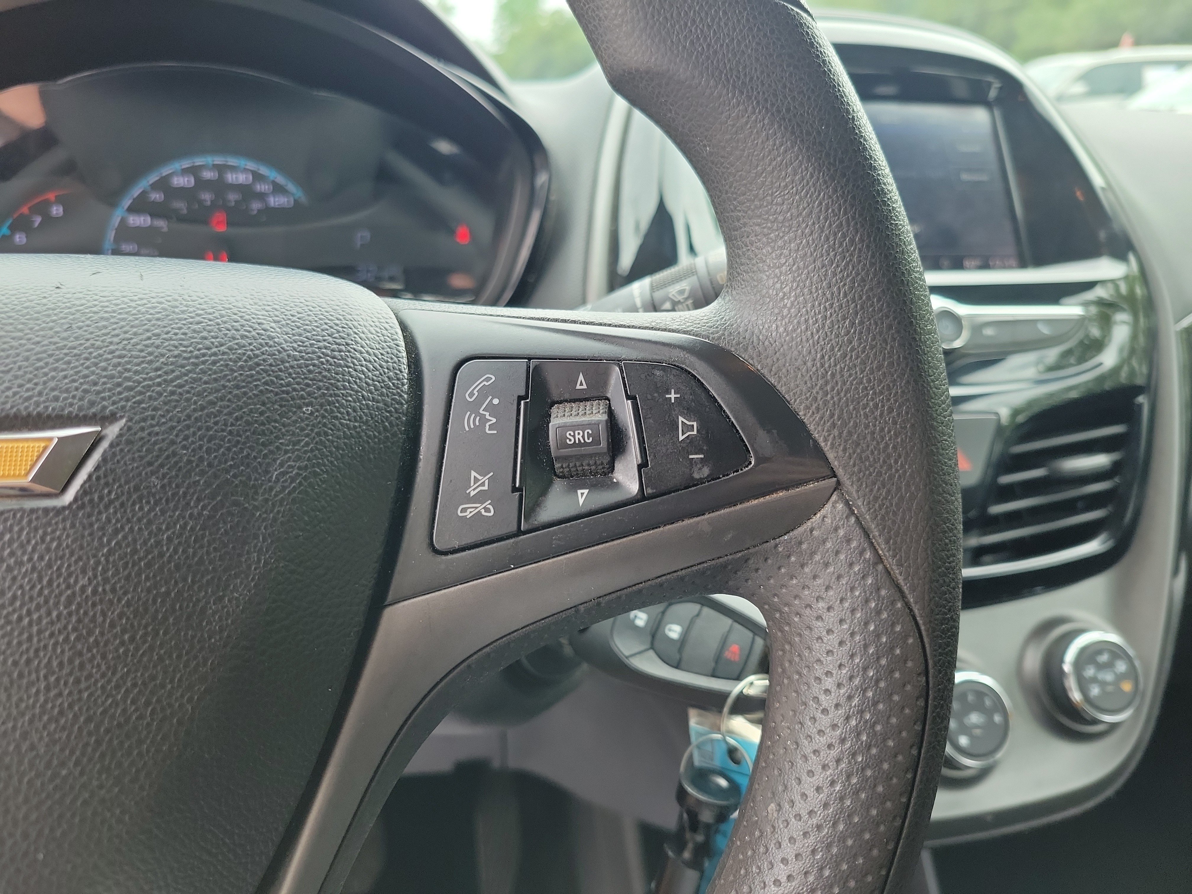 Used 2020 Chevrolet Spark LT FWD image 23