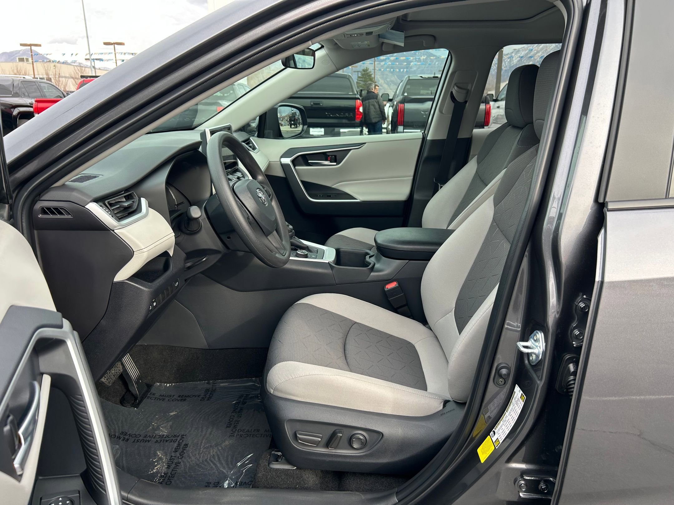 Certified 2025 Toyota RAV4 XLE w/ Convenience Package image 12