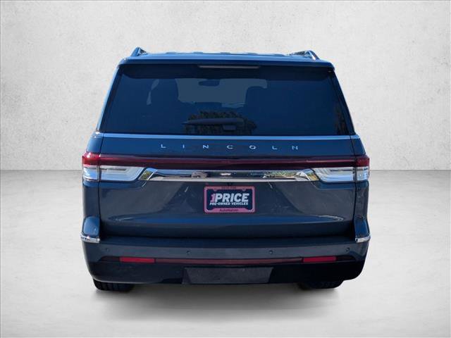 Used 2023 Lincoln Navigator L Reserve image 7