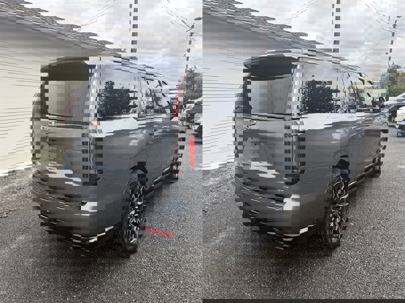 Used 2021 Cadillac Escalade ESV Sport w/ Driver Assist Tech Package image 10